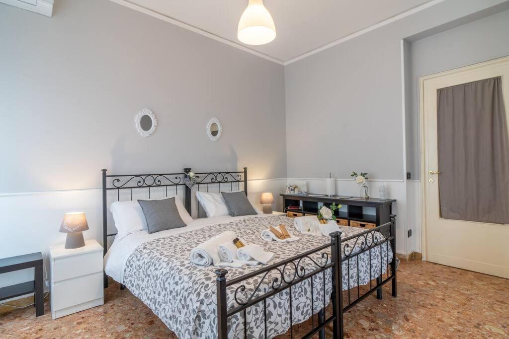 Terrazze Italiane City Center - White Apartment Werona Zewnętrze zdjęcie