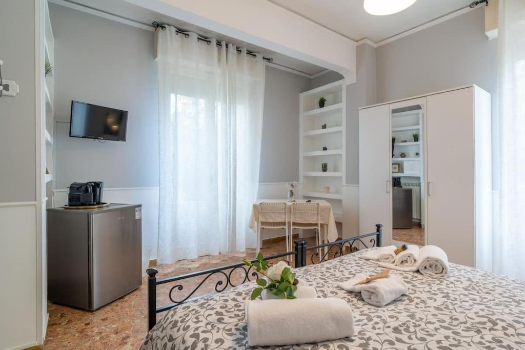Terrazze Italiane City Center - White Apartment Werona Zewnętrze zdjęcie